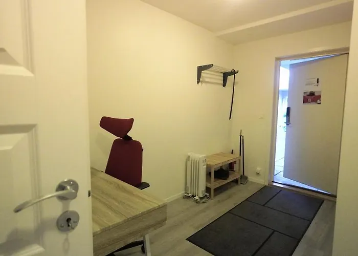 With Two Bedrooms And Parking 스타방에르