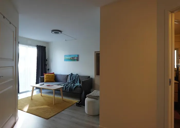 아파트 With Two Bedrooms And Parking